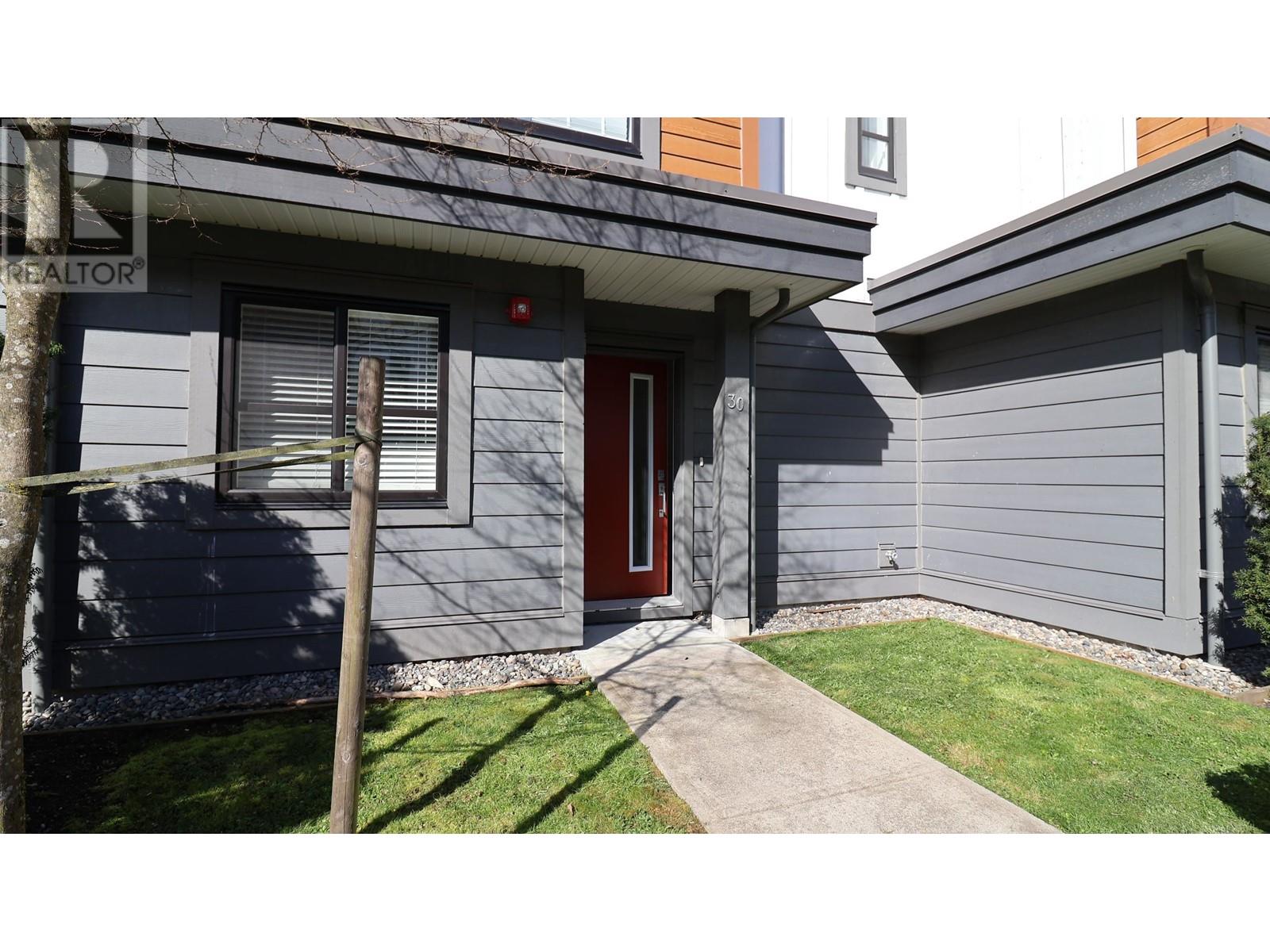 Property at 30 39769 GOVERNMENT ROAD image 2