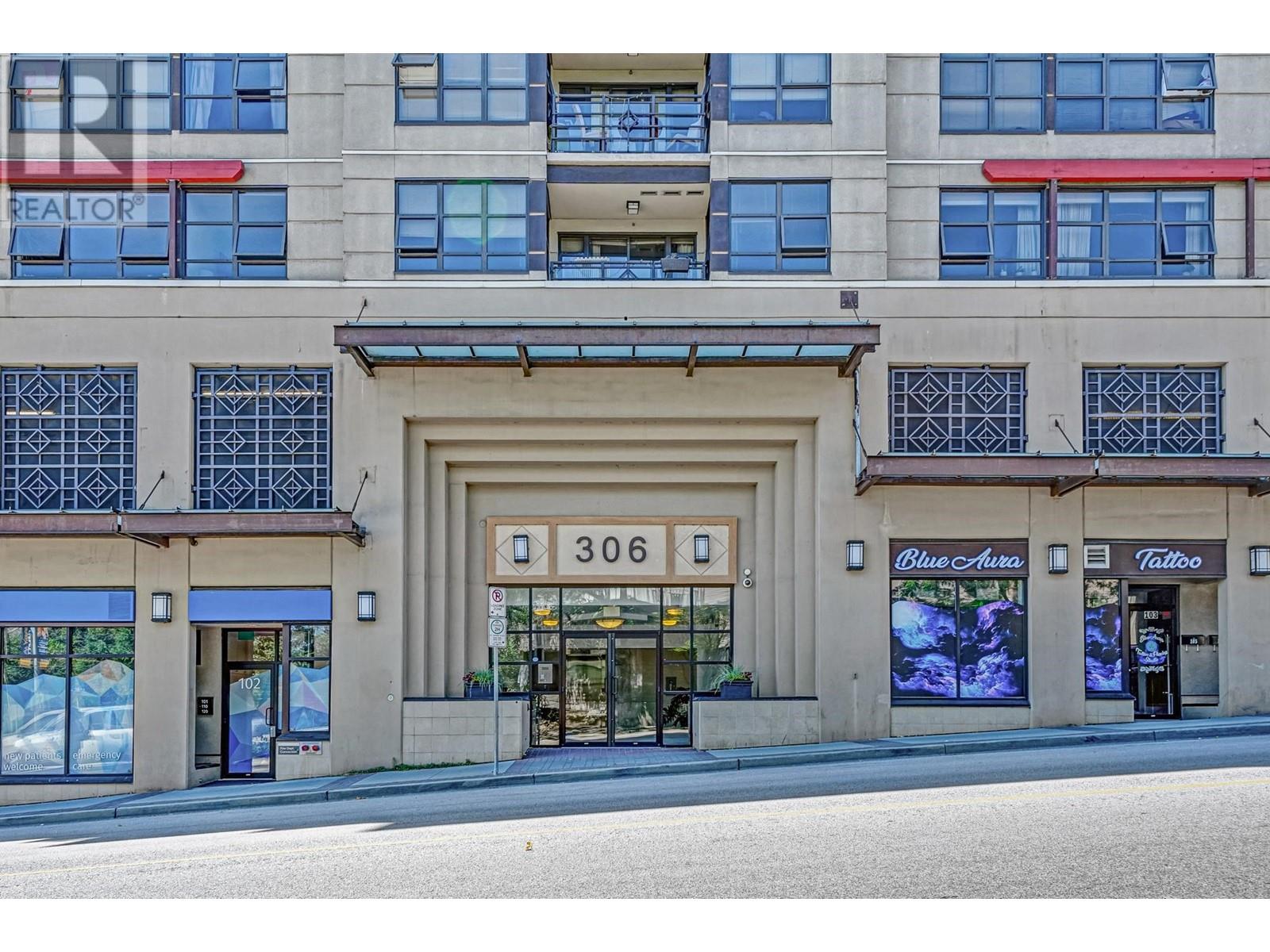 406 306 Sixth Street, New Westminster, British Columbia  V3L 0C9 - Photo 2 - R2985659