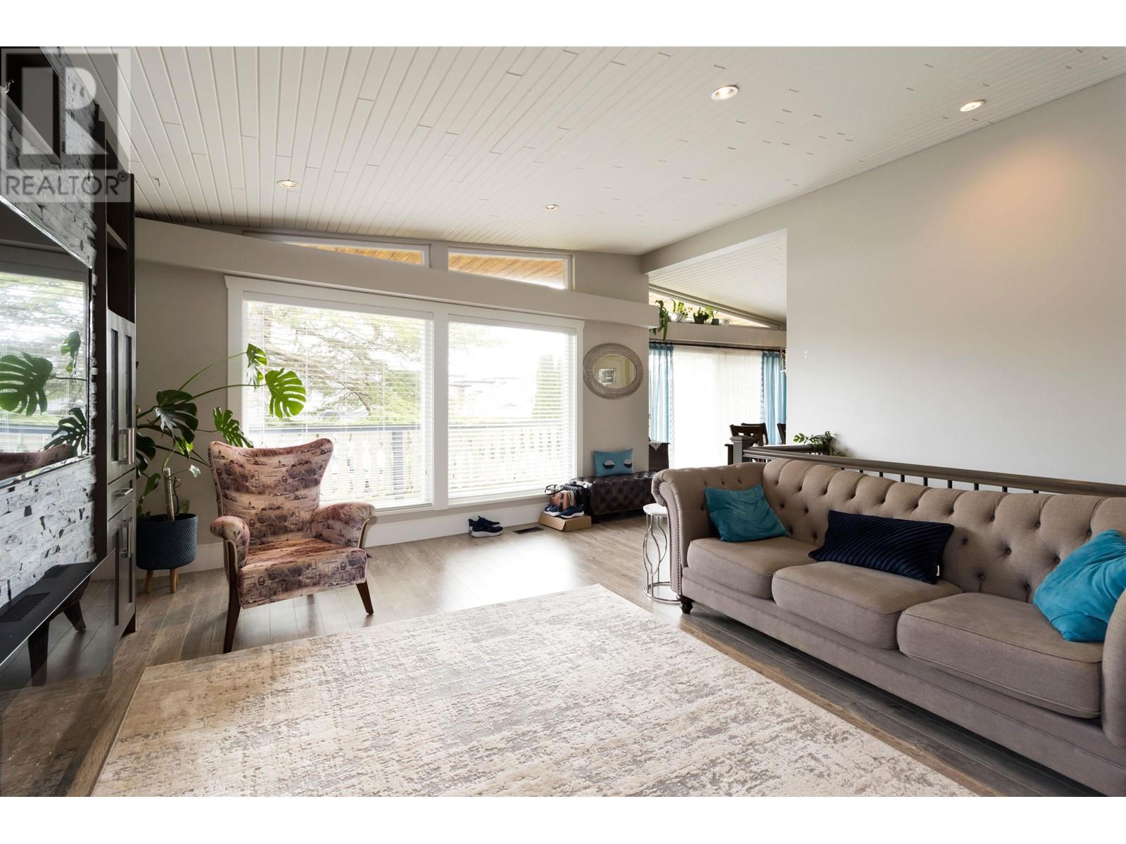 10711 Seamount Road, Richmond, British Columbia  V7A 4P5 - Photo 8 - R2985651