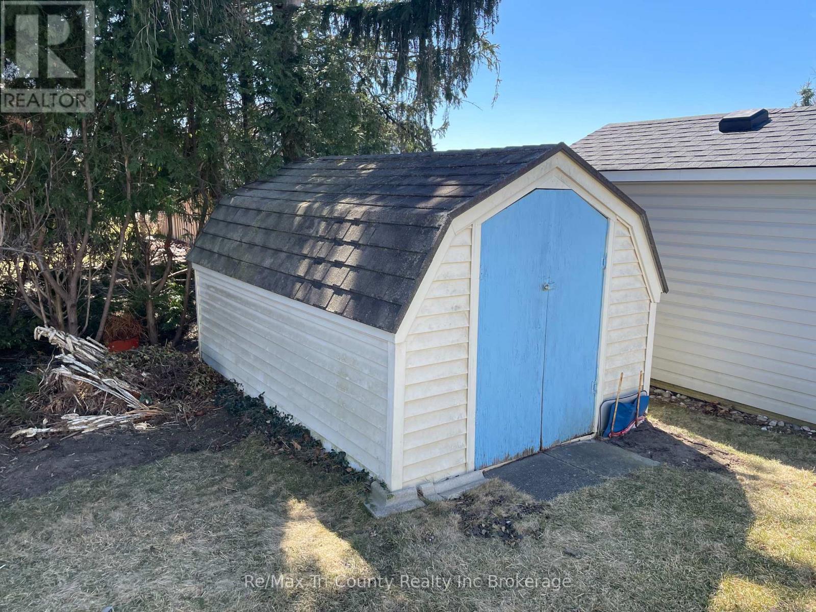38 Adams Avenue, Tillsonburg, Ontario  N4G 5B3 - Photo 28 - X12053304