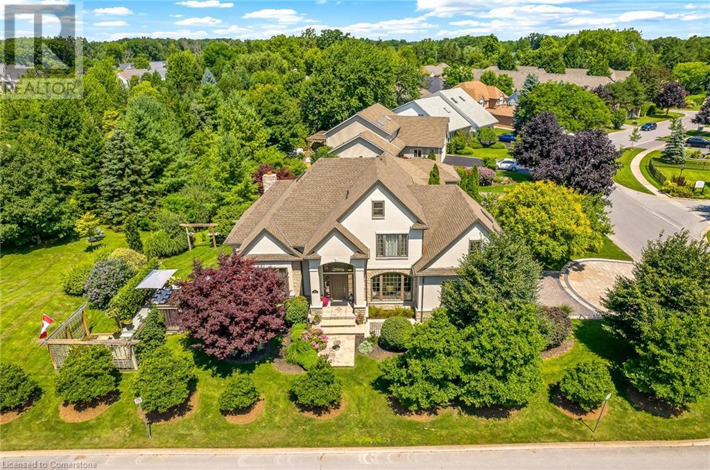 Property at 611 SIMCOE Street image 4