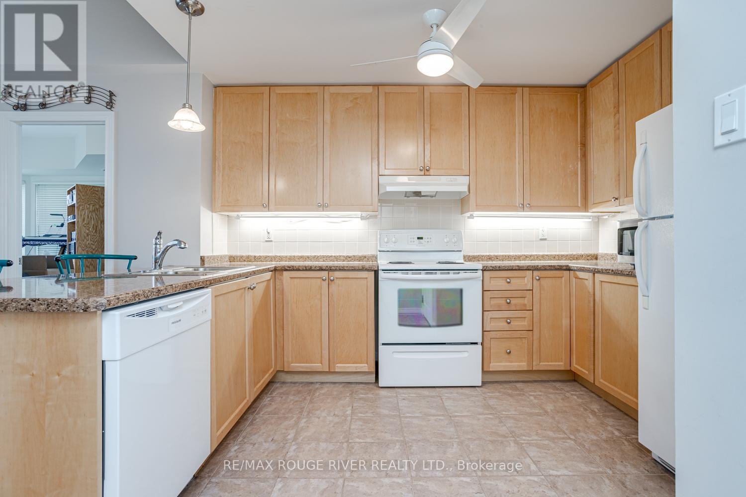 309 - 125 Third Street, Cobourg, Ontario  K9A 5W9 - Photo 8 - X11952104