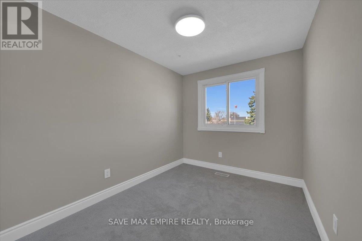 18 Hasting Square, Brampton, Ontario  L6S 2N8 - Photo 21 - W12059041