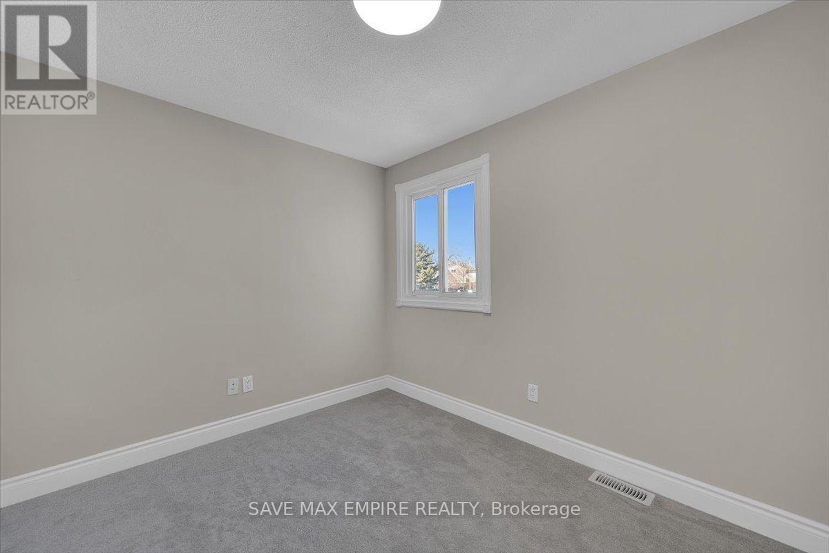 18 Hasting Square, Brampton, Ontario  L6S 2N8 - Photo 25 - W12059041