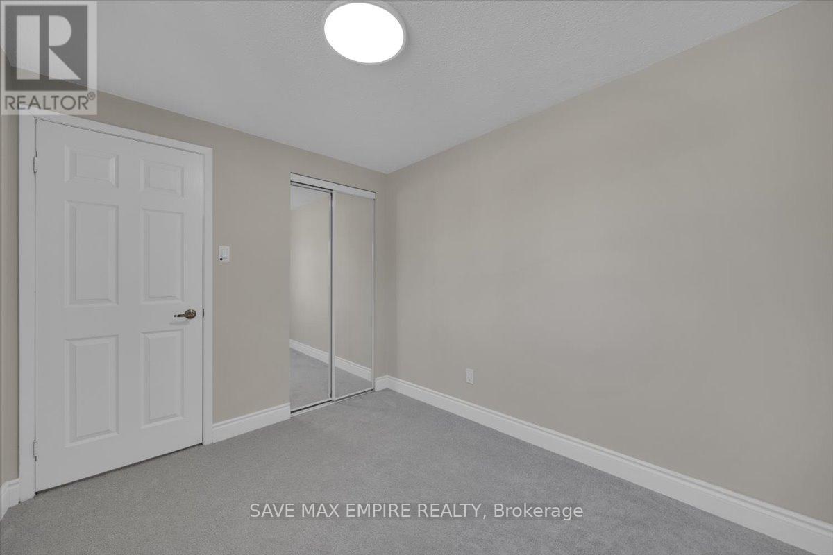 18 Hasting Square, Brampton, Ontario  L6S 2N8 - Photo 26 - W12059041