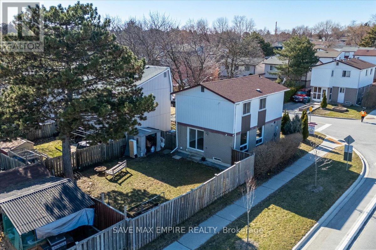 18 Hasting Square, Brampton, Ontario  L6S 2N8 - Photo 37 - W12059041