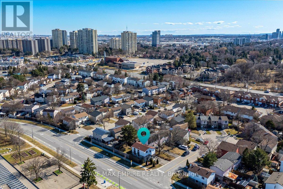 18 Hasting Square, Brampton, Ontario  L6S 2N8 - Photo 39 - W12059041