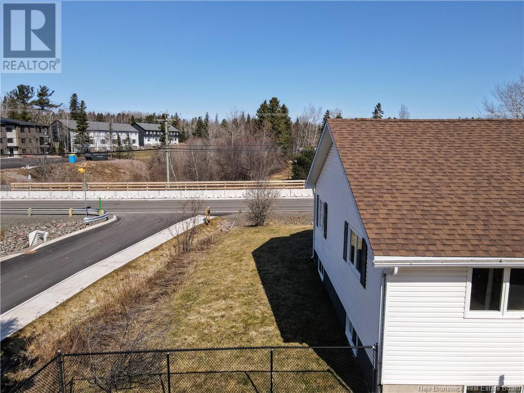 853 Melanson, Dieppe, New Brunswick  E1A 7N8 - Photo 42 - NB115200