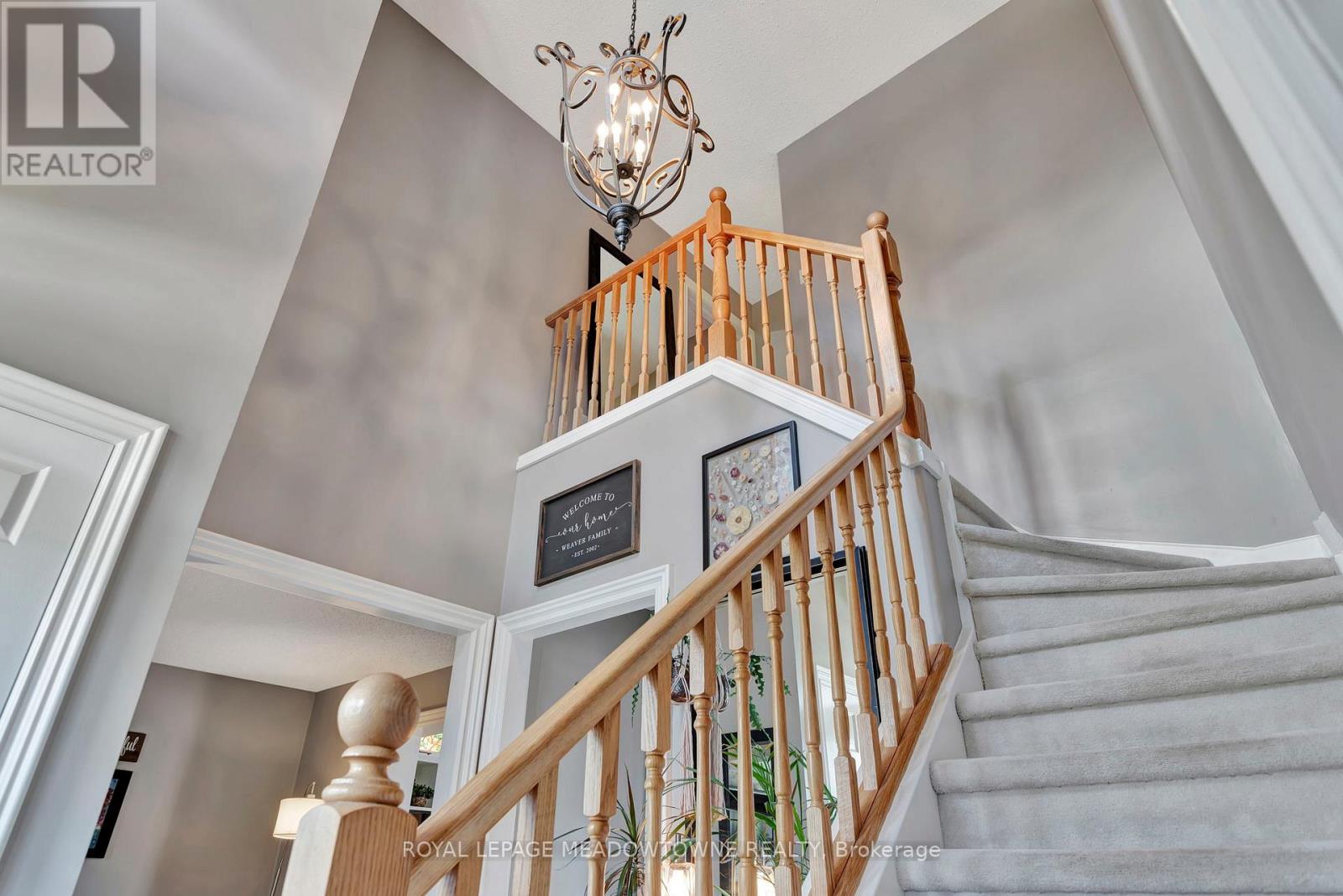 1 Woodspring Court E, Hamilton, Ontario  L8N 2Z7 - Photo 16 - X12059098