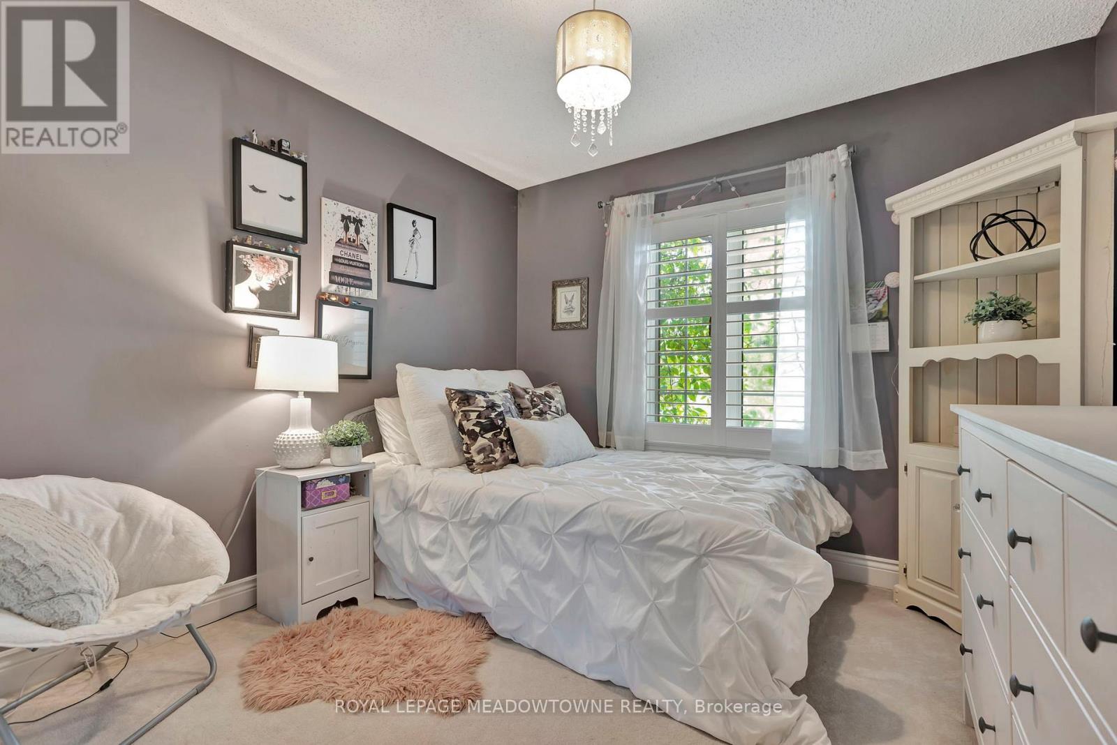 1 Woodspring Court E, Hamilton, Ontario  L8N 2Z7 - Photo 20 - X12059098