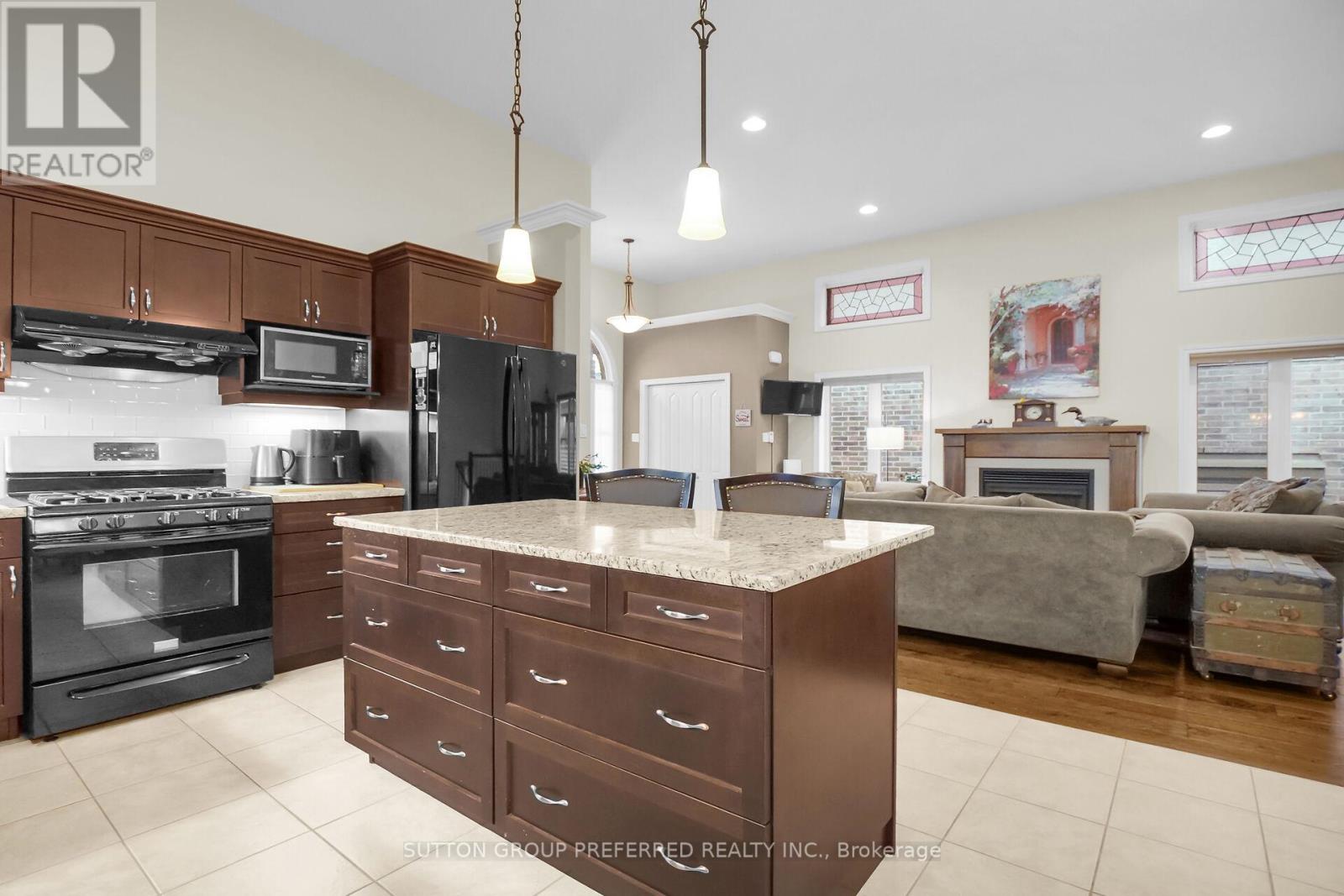 2039 Springridge Drive, London North, Ontario  N5X 0H1 - Photo 11 - X12059305