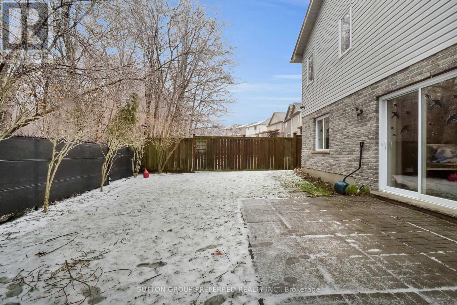 2039 Springridge Drive, London North, Ontario  N5X 0H1 - Photo 32 - X12059305