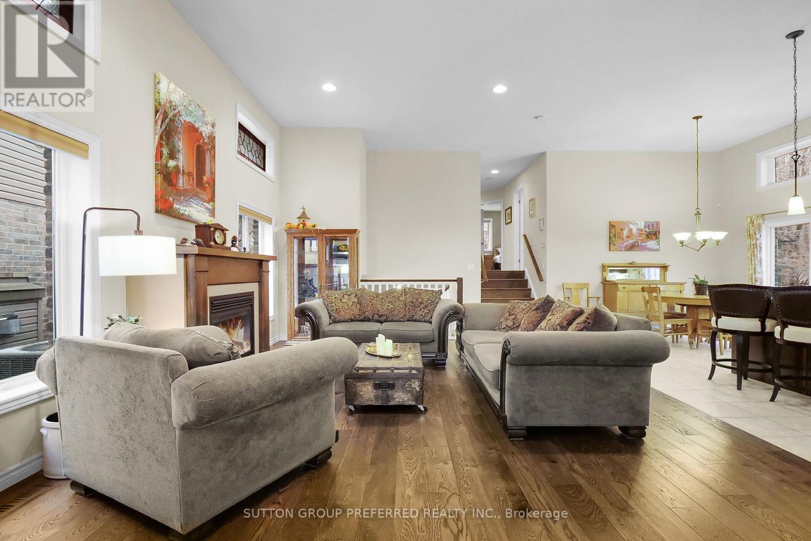 2039 Springridge Drive, London North, Ontario  N5X 0H1 - Photo 6 - X12059305