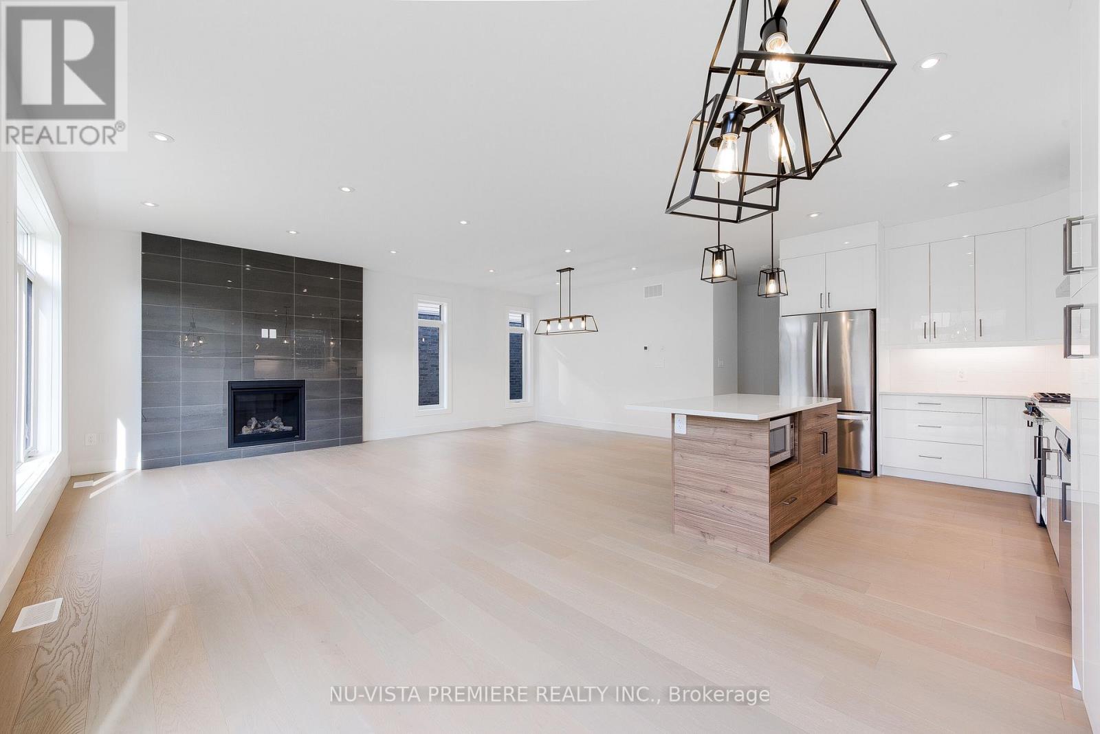1689 Brayford Avenue, London, Ontario  N6K 0H1 - Photo 12 - X12059362