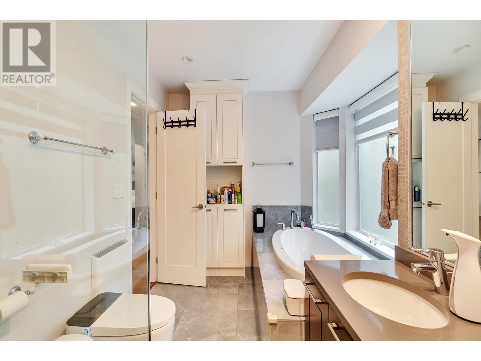 2604 Auburn Place, Coquitlam, British Columbia  V3B 7B1 - Photo 32 - R2983439