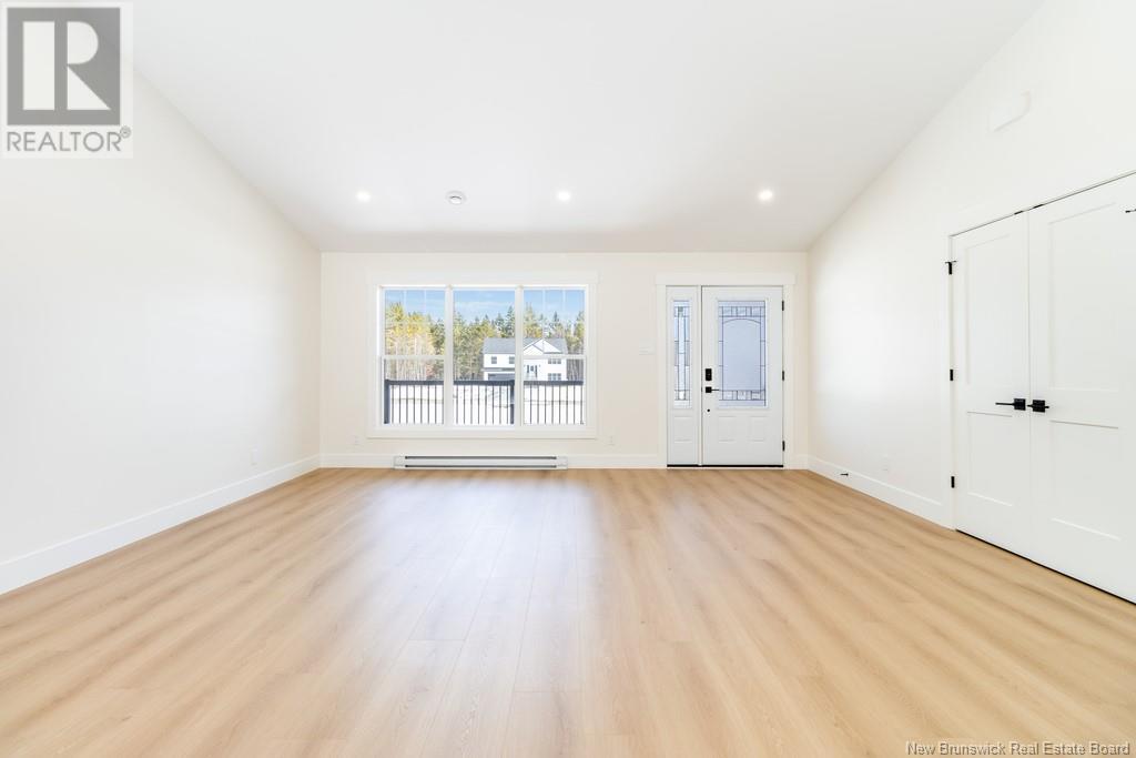Property at 21 Sandlewood Lane image 3