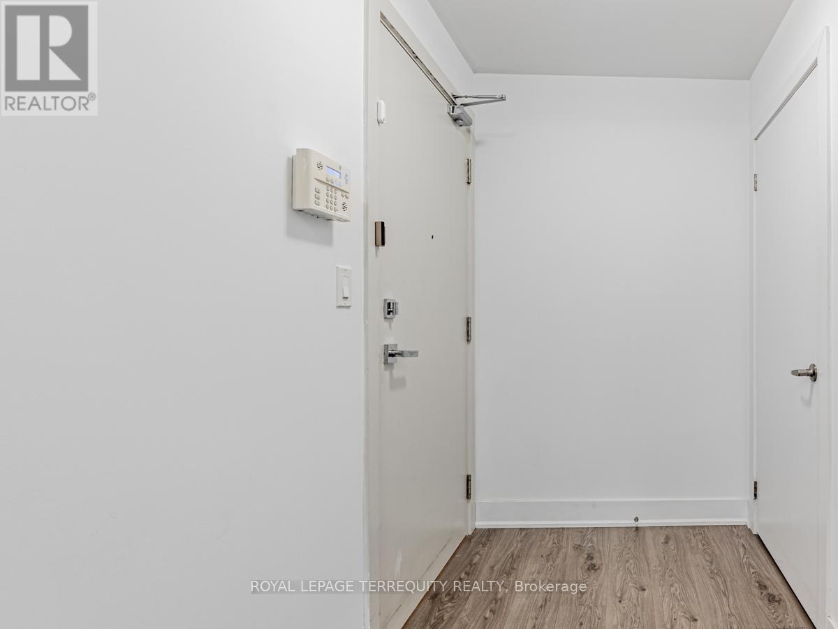 523 - 99 The Donway W, Toronto, Ontario  M3C 0N8 - Photo 6 - C11982091