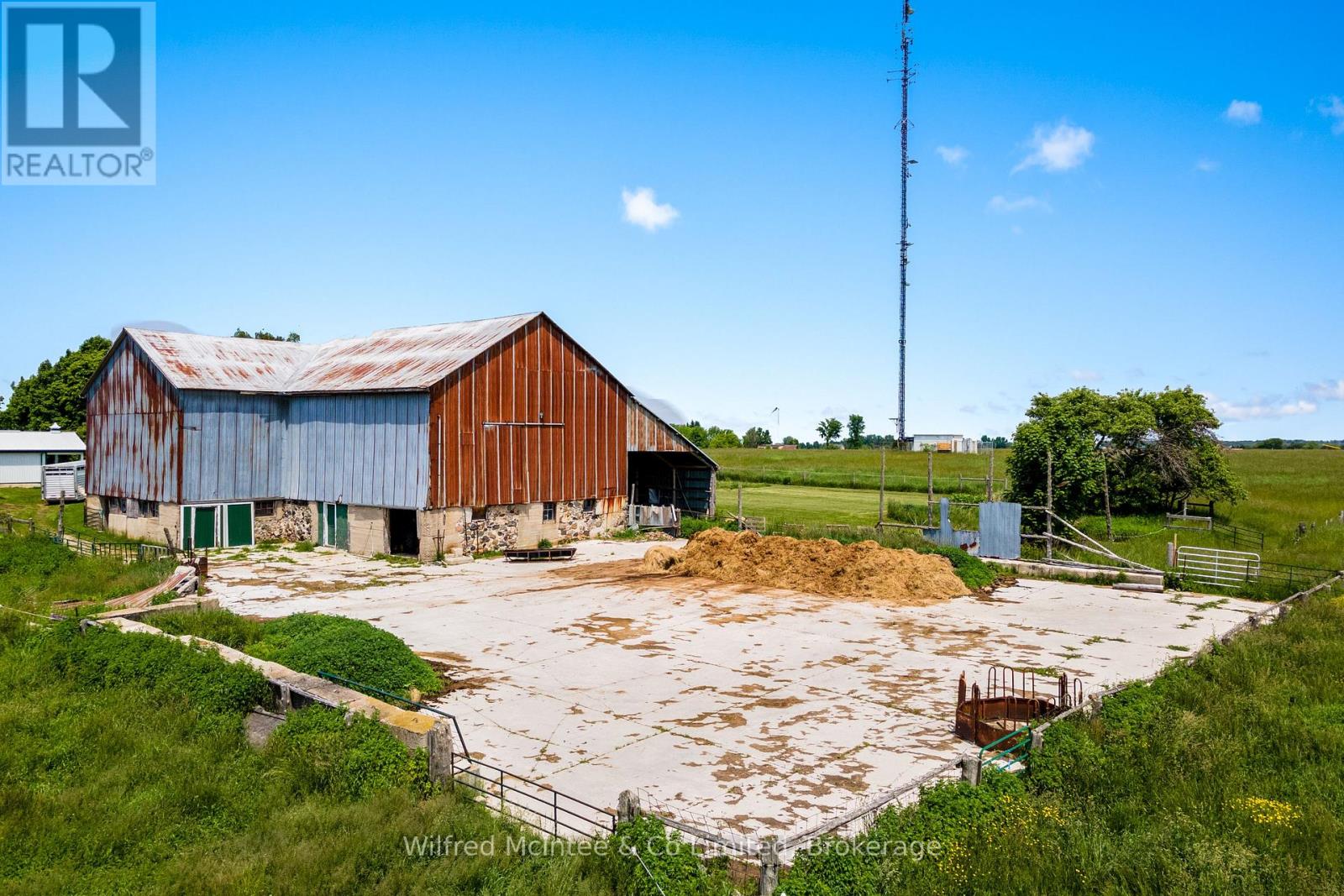 952 Bruce Road 23, Kincardine, Ontario  N0G 2T0 - Photo 35 - X12059209