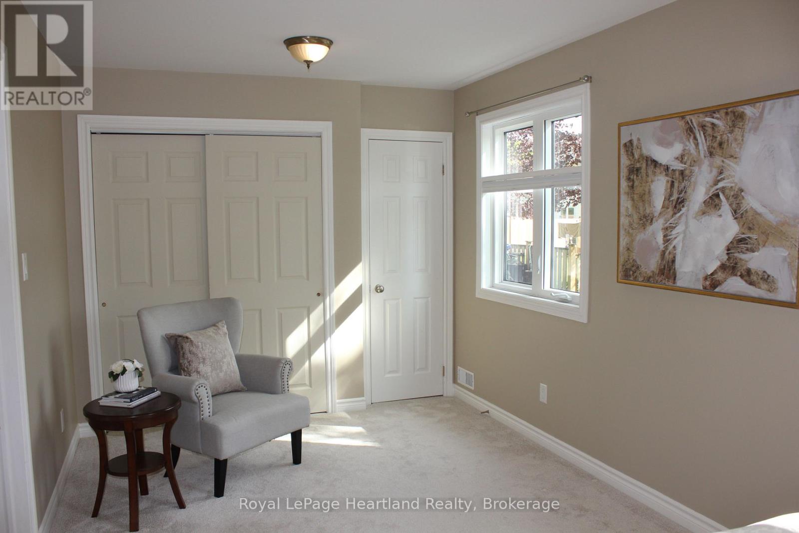 21 Kalisch Avenue, South Huron, Ontario  N0M 1S3 - Photo 11 - X12059344