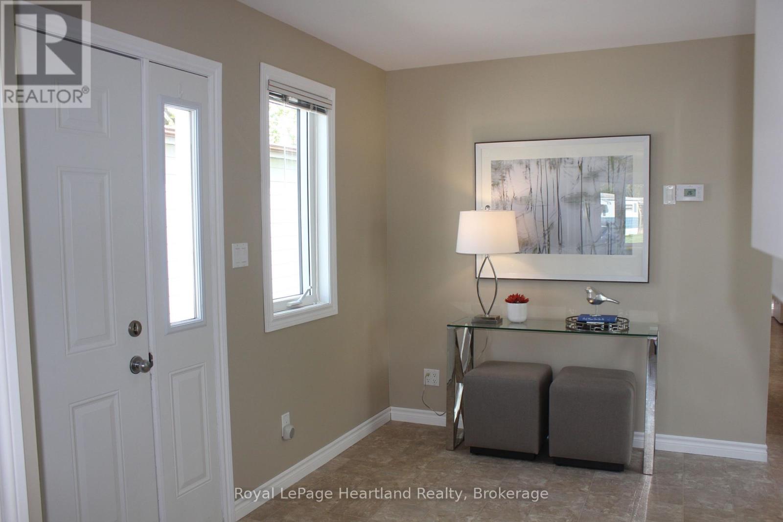 21 Kalisch Avenue, South Huron, Ontario  N0M 1S3 - Photo 2 - X12059344