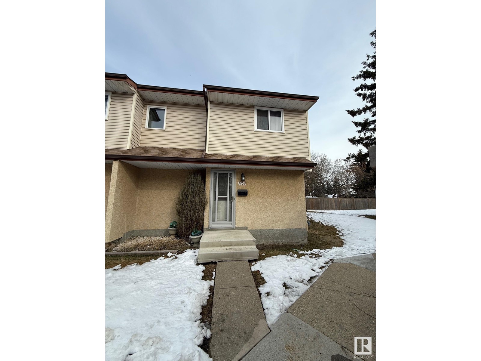 Property at 1769 LAKEWOOD S NW image