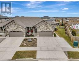 825 Reserve Avenue S 32 - Listowel, Listowel, Ca