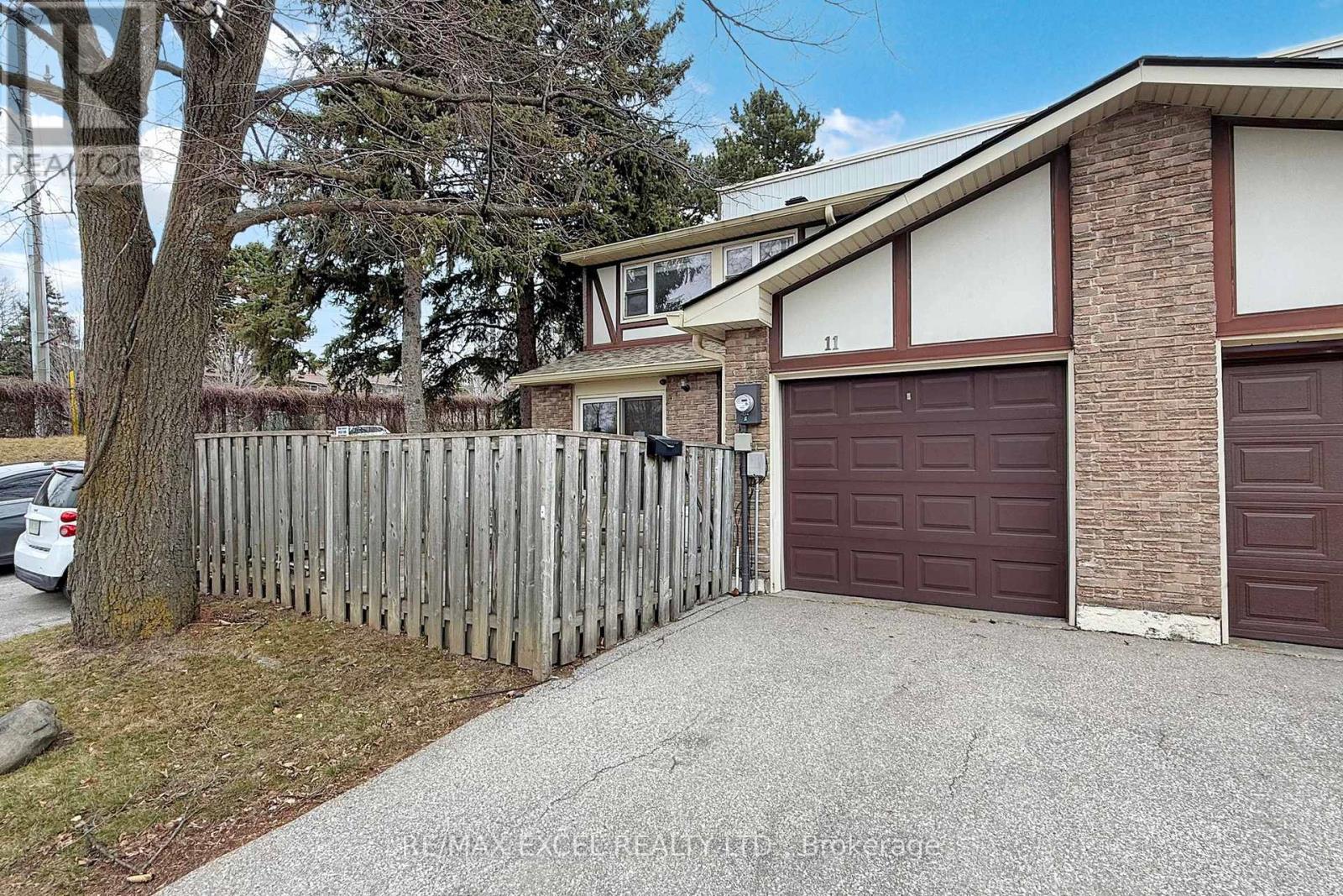Property at 11 SAND FERNWAY image 4