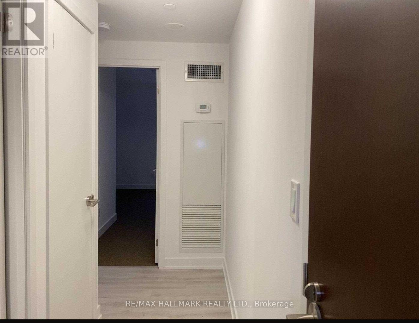 1505 - 120 Varna Drive, Toronto, Ontario  M6A 0B3 - Photo 3 - C12059330