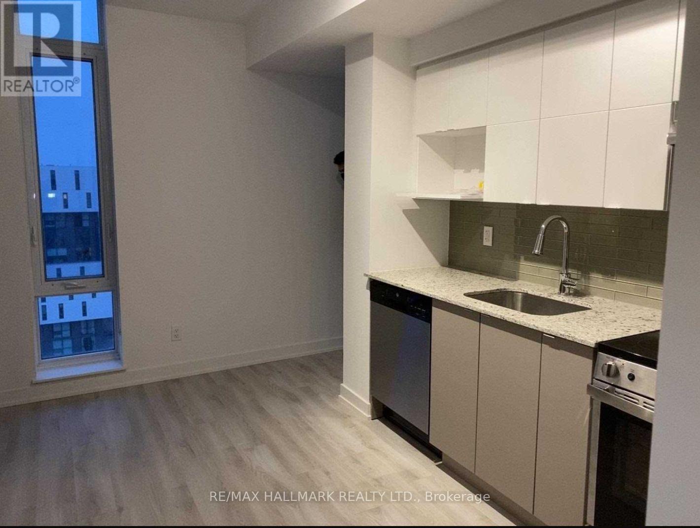 1505 - 120 Varna Drive, Toronto, Ontario  M6A 0B3 - Photo 6 - C12059330