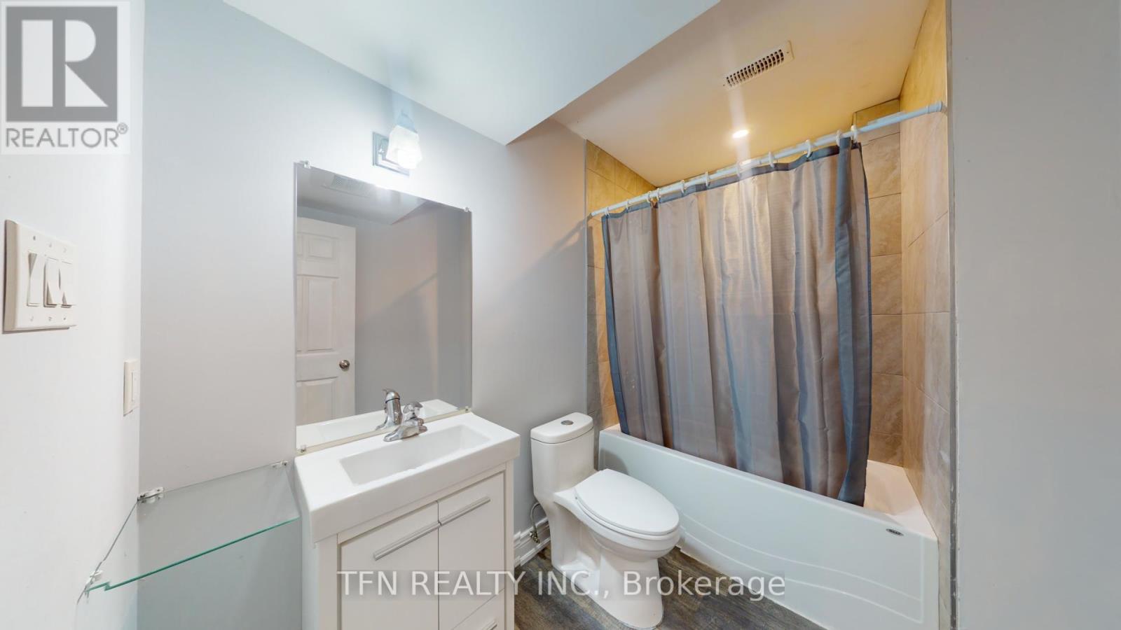 Lower - 1048 Gilmore Avenue, Innisfil, Ontario  L0L 1W0 - Photo 13 - N12059315