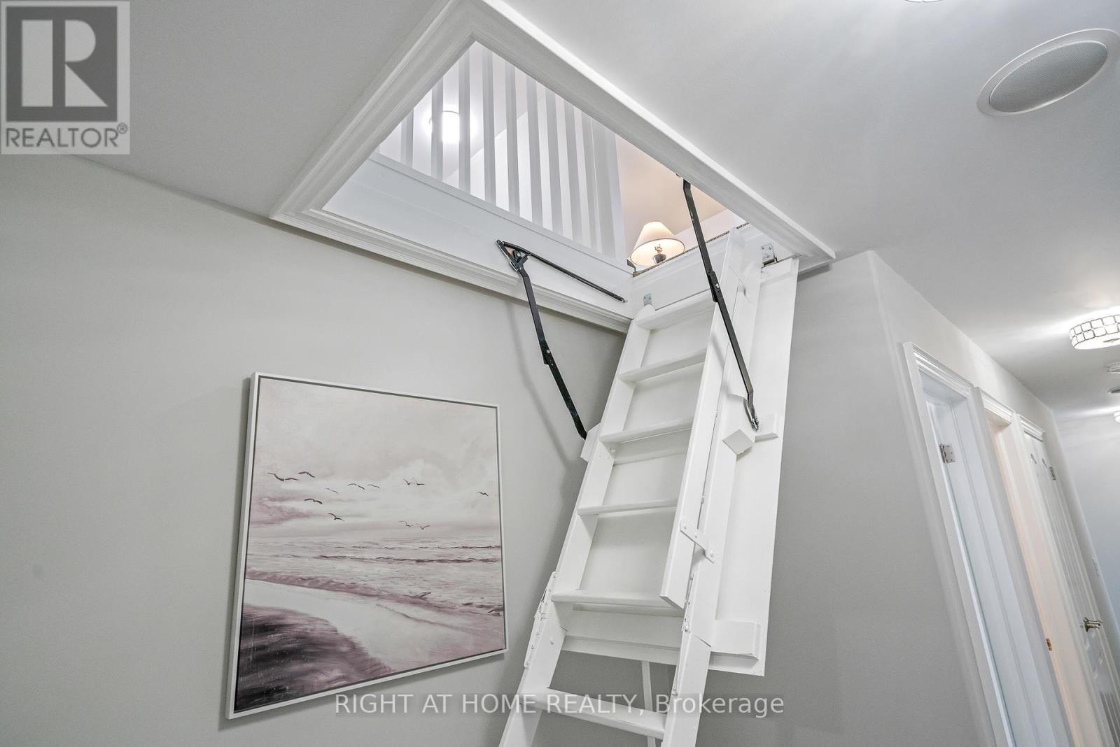 611 Simcoe Street, Niagara-On-The-Lake (101 - Town), Ontario  L0S 1J0 - Photo 29 - X12059328