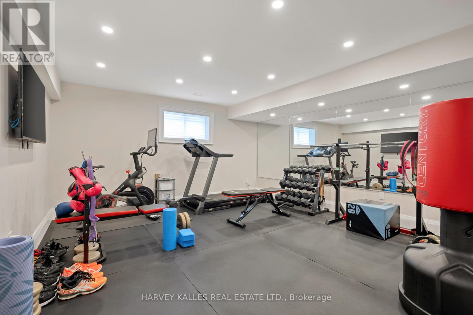 313 Hillhurst Boulevard, Toronto (Englemount-Lawrence), Ontario  M6B 1M9 - Photo 36 - C12051903