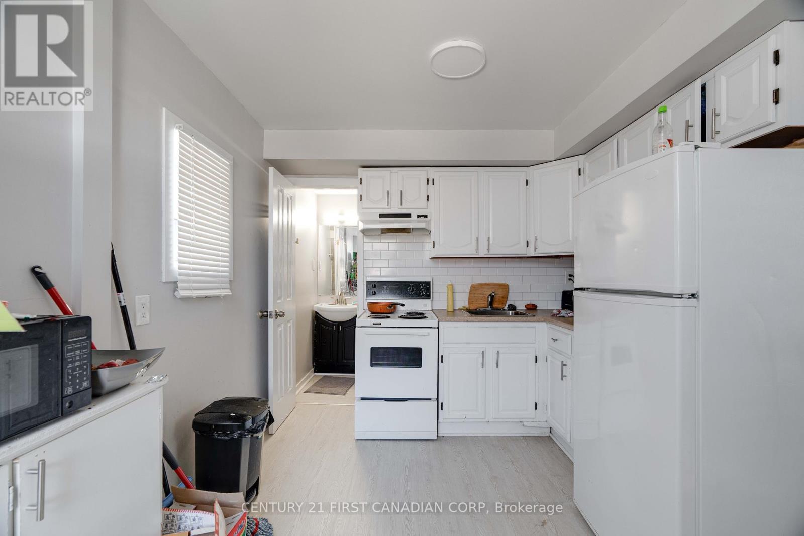 Property at 140 RECTORY STREET image 5