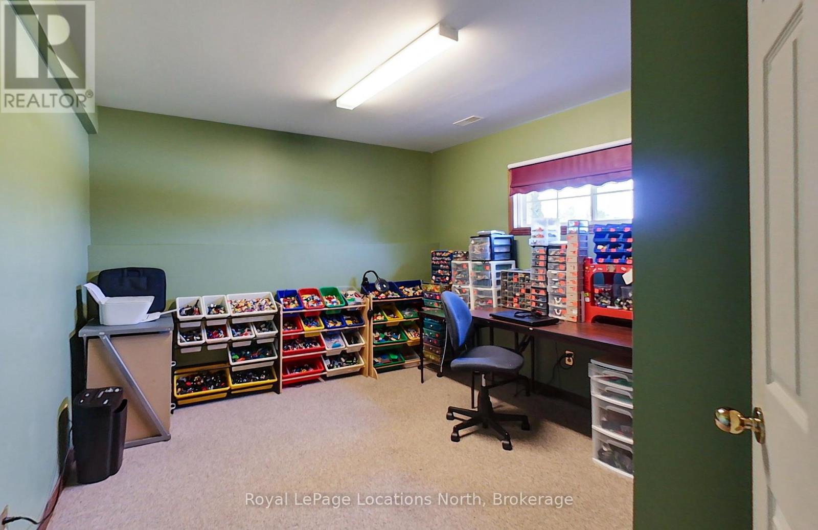 7 Albery Court, Meaford, Ontario  N4L 1J8 - Photo 35 - X12059470