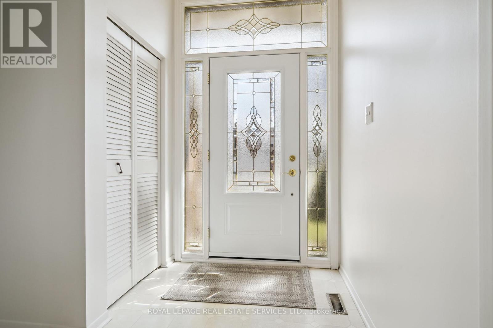Property at 6 KELLEN STREET image 4