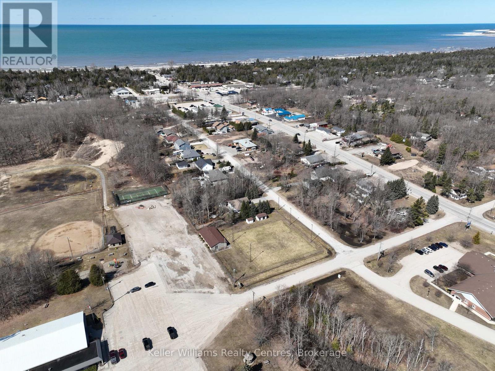 660 Main Street, South Bruce Peninsula, Ontario  N0H 2T0 - Photo 33 - X11932268
