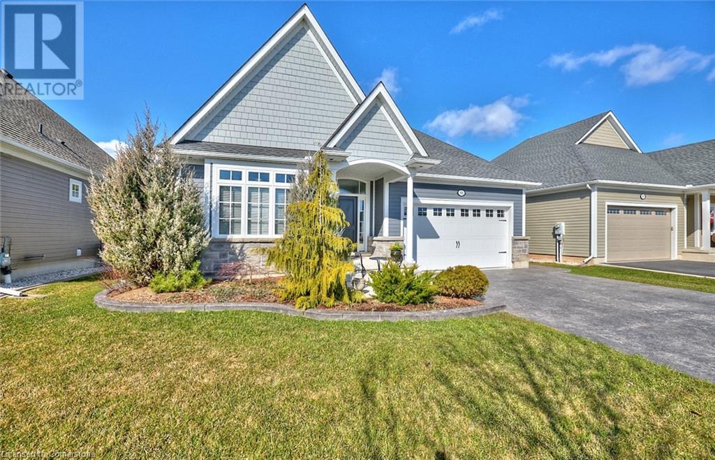Property at 33 BUTLERS Drive S image 1