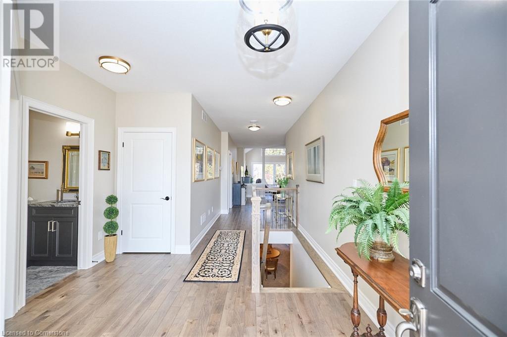 Property at 33 BUTLERS Drive S image 2