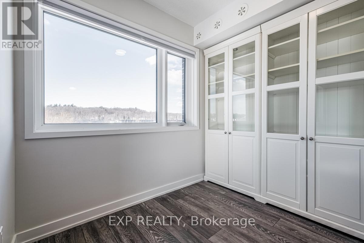 104 - 1135 Cooke Boulevard, Burlington, Ontario  L7T 0C3 - Photo 11 - W12059407