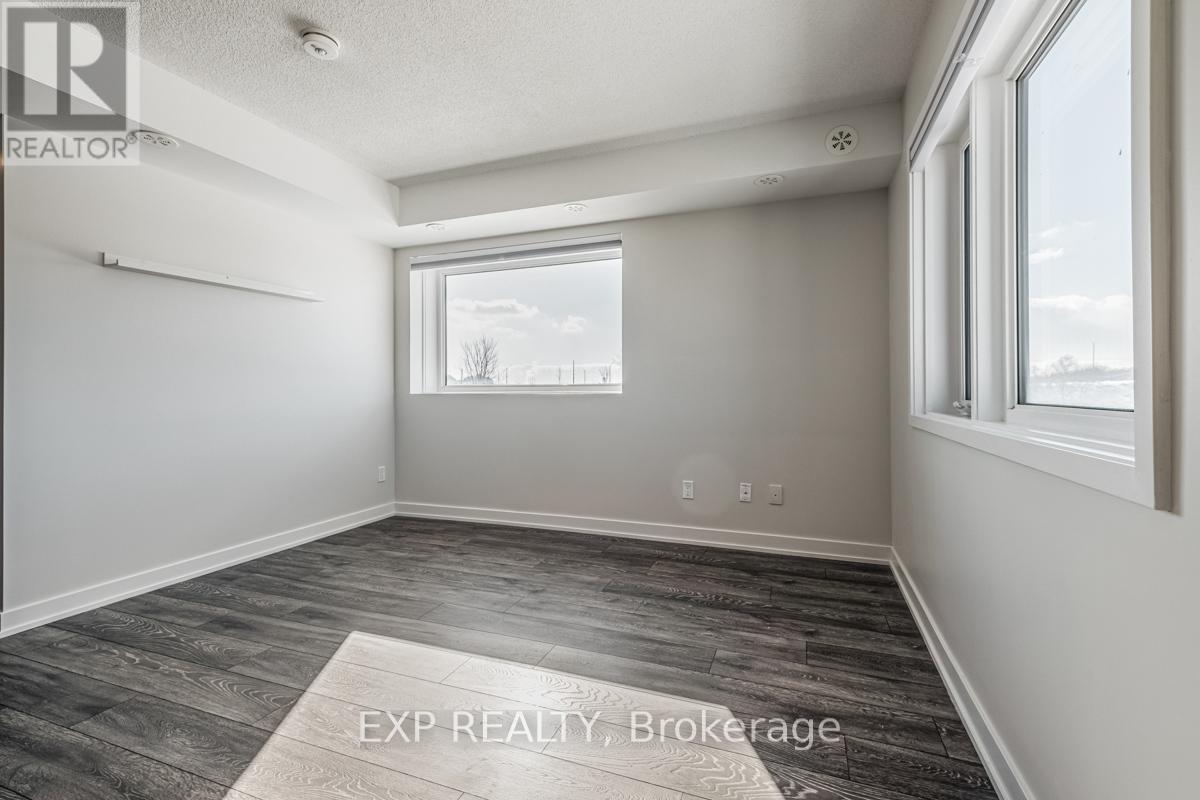 104 - 1135 Cooke Boulevard, Burlington, Ontario  L7T 0C3 - Photo 13 - W12059407