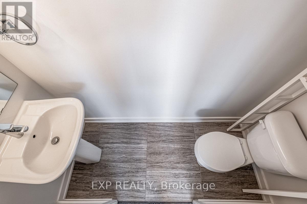 104 - 1135 Cooke Boulevard, Burlington, Ontario  L7T 0C3 - Photo 16 - W12059407