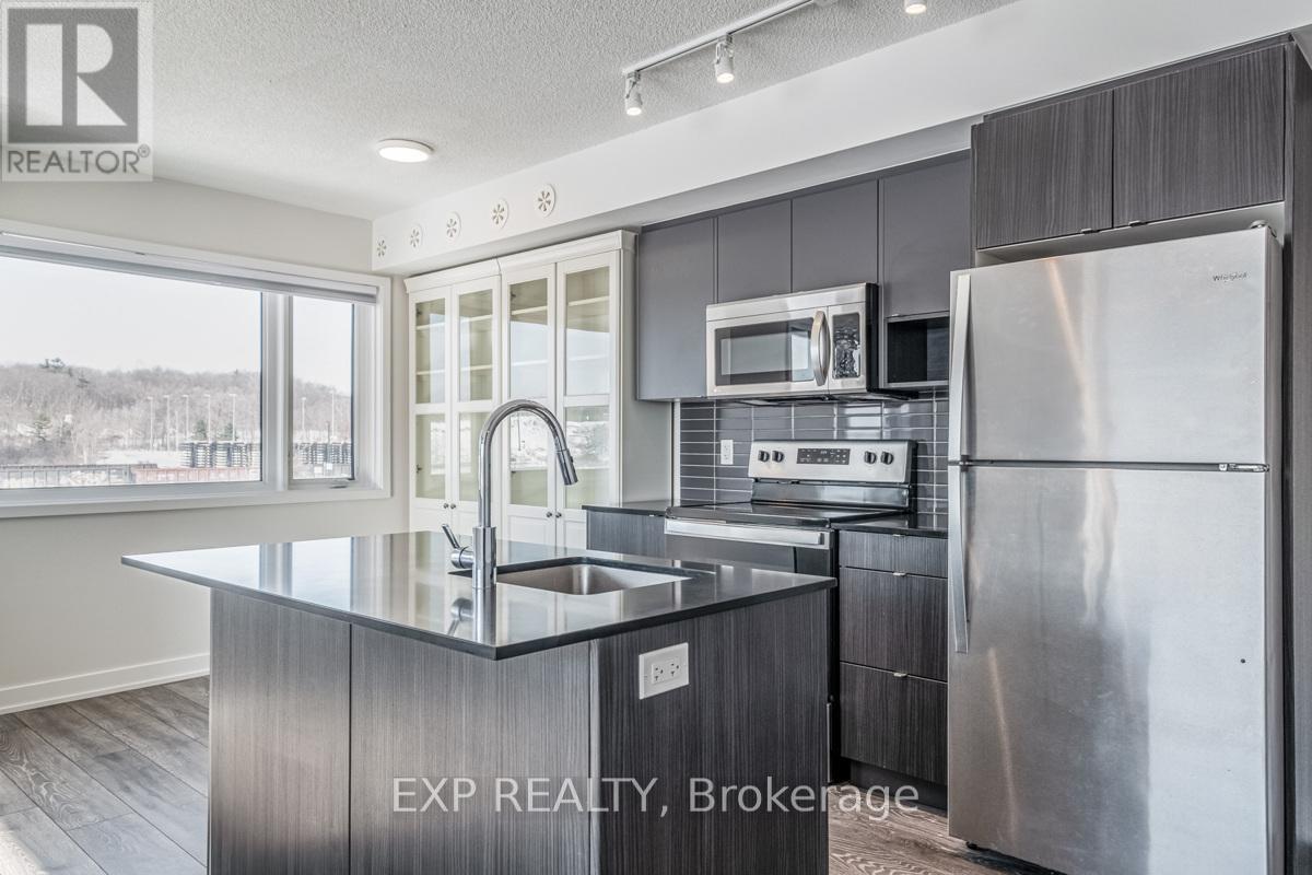 104 - 1135 Cooke Boulevard, Burlington, Ontario  L7T 0C3 - Photo 5 - W12059407