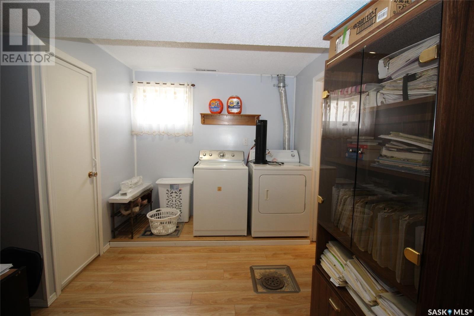 522 4th Street W, Shaunavon, Saskatchewan  S0N 2M0 - Photo 20 - SK001645
