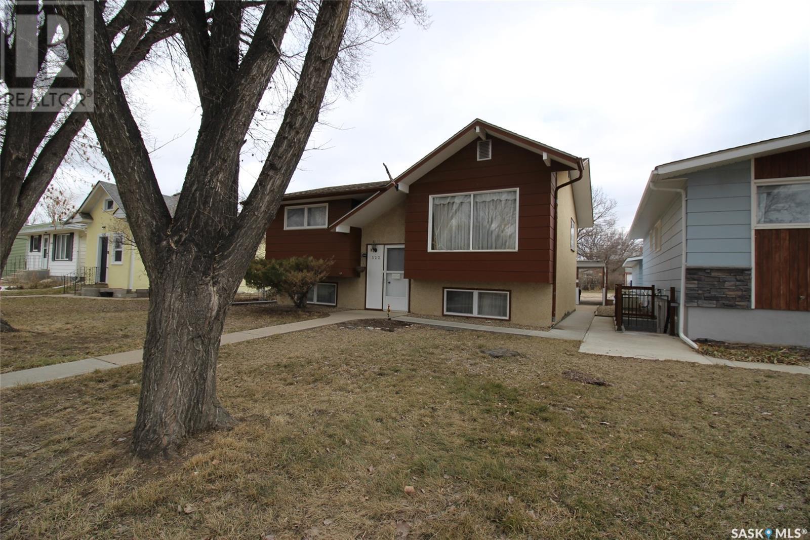 522 4th Street W, Shaunavon, Saskatchewan  S0N 2M0 - Photo 29 - SK001645