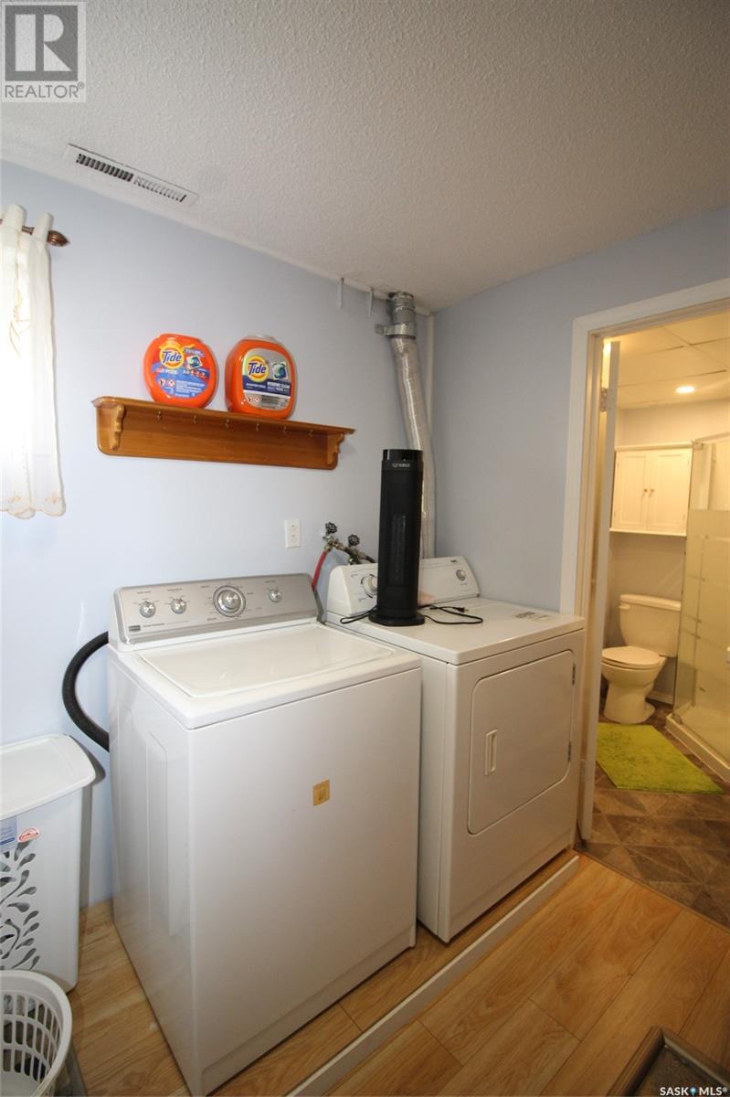 522 4th Street W, Shaunavon, Saskatchewan  S0N 2M0 - Photo 30 - SK001645