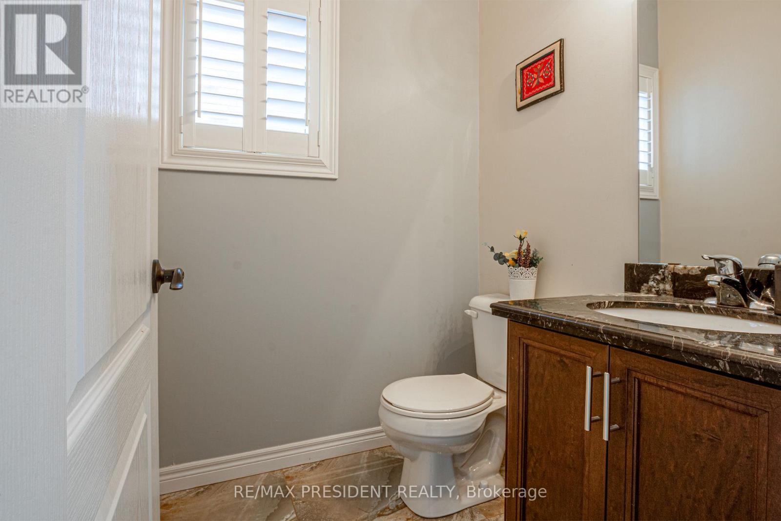 259 Winterberry Drive, Hamilton, Ontario  L8J 0J5 - Photo 15 - X12059482