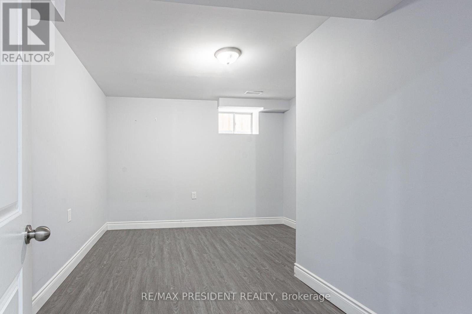 259 Winterberry Drive, Hamilton, Ontario  L8J 0J5 - Photo 38 - X12059482