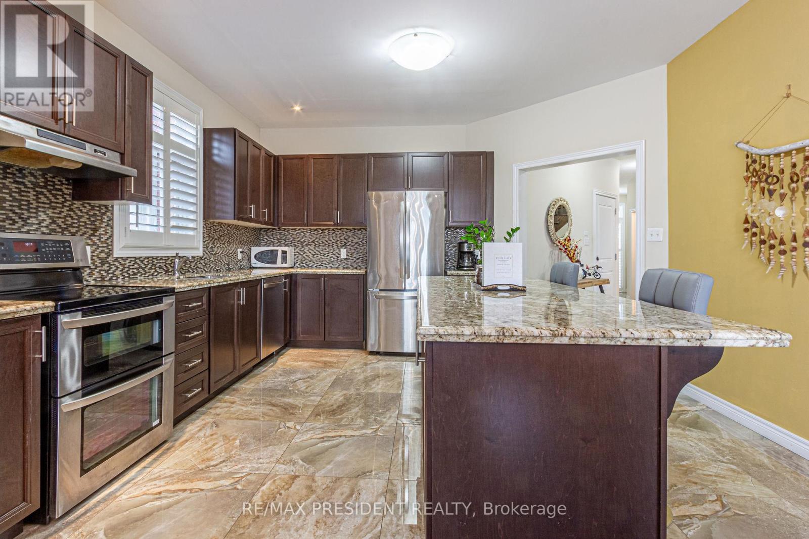 259 Winterberry Drive, Hamilton, Ontario  L8J 0J5 - Photo 6 - X12059482