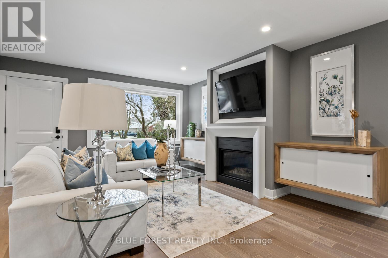 Photo 7 of 50 for 248 Burnside Drive