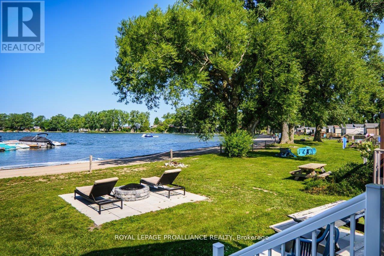486 Cty Rd 18 - 3 Beachview Lane, Prince Edward County, Ontario  K0K 1P0 - Photo 11 - X12059579